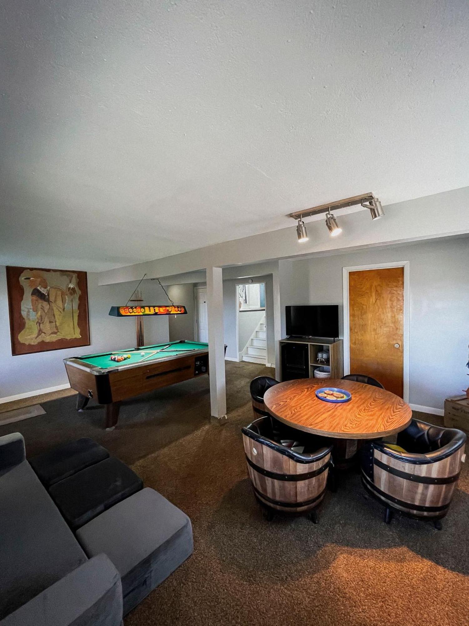 Finn'S Hideaway -Modern Family River Home Keokuk Экстерьер фото